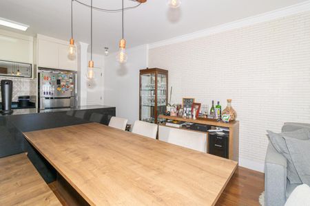 Apartamento à venda com 60m², 2 quartos e 1 vaga Apartamento à venda com 60m², 2 quartos e 1 vagaSala de Jantar