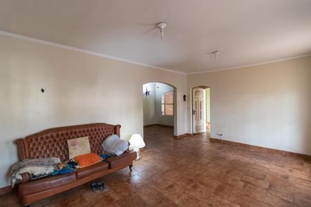 Casa à venda com 178m², 4 quartos e 3 vagas Casa à venda com 178m², 4 quartos e 3 vagasSalas
