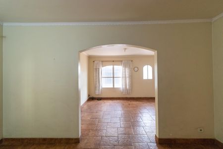 Casa à venda com 178m², 4 quartos e 3 vagas Casa à venda com 178m², 4 quartos e 3 vagasSalas