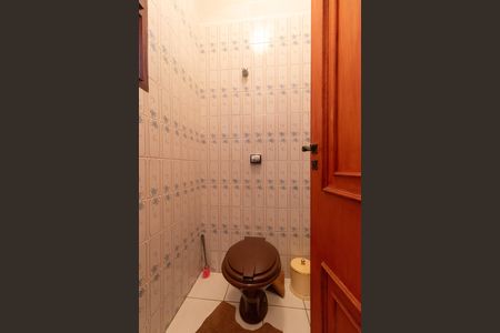 Casa à venda com 178m², 4 quartos e 3 vagas Casa à venda com 178m², 4 quartos e 3 vagasLavabo