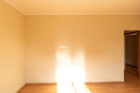Casa à venda com 178m², 4 quartos e 3 vagas Casa à venda com 178m², 4 quartos e 3 vagasSuíte