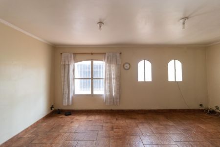 Casa à venda com 178m², 4 quartos e 3 vagas Casa à venda com 178m², 4 quartos e 3 vagasSalas