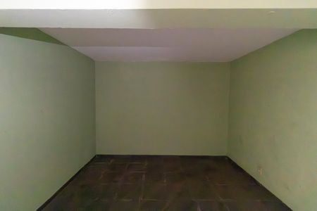 Casa à venda com 178m², 4 quartos e 3 vagas Casa à venda com 178m², 4 quartos e 3 vagasQuarto da casa 02