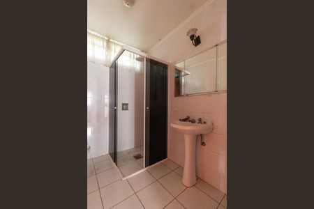 Casa à venda com 178m², 4 quartos e 3 vagas Casa à venda com 178m², 4 quartos e 3 vagasBanheiro
