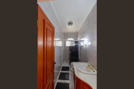 Casa à venda com 178m², 4 quartos e 3 vagas Casa à venda com 178m², 4 quartos e 3 vagasBanheiro da Suíte