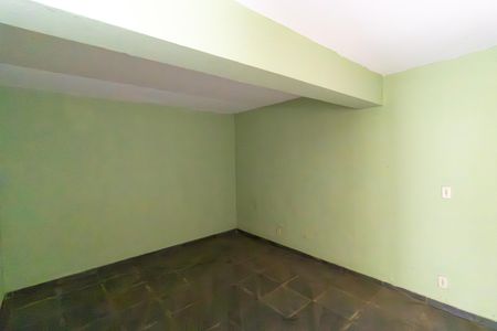 Casa à venda com 178m², 4 quartos e 3 vagas Casa à venda com 178m², 4 quartos e 3 vagasQuarto da casa 02