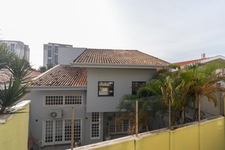 Casa à venda com 178m², 4 quartos e 3 vagas Casa à venda com 178m², 4 quartos e 3 vagasVista da Sacada da Suíte e quarto 02