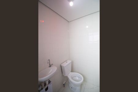 Apartamento para alugar com 45m², 2 quartos e 1 vaga Apartamento para alugar com 45m², 2 quartos e 1 vagaBanheiro