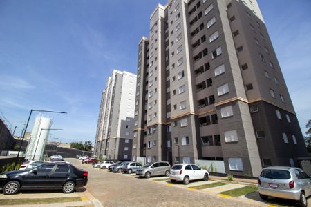Apartamento para alugar com 45m², 2 quartos e 1 vaga Apartamento para alugar com 45m², 2 quartos e 1 vagaFachada do Bloco