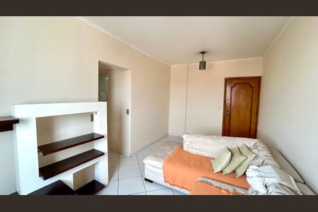 Sala de apartamento para alugar com 3 quartos, 53m² em Jardim Santa Edwirges, Guarulhos
