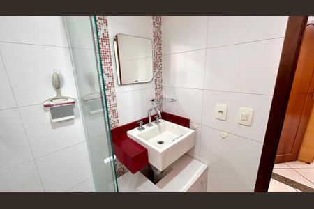 Apartamento para alugar com 60m², 3 quartos e 1 vaga Apartamento para alugar com 60m², 3 quartos e 1 vagaBanheiro