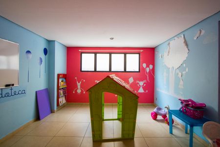 Apartamento à venda com 68m², 2 quartos e 1 vaga Apartamento à venda com 68m², 2 quartos e 1 vagaÁrea comum - Brinquedoteca