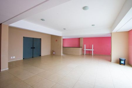 Apartamento à venda com 68m², 2 quartos e 1 vaga Apartamento à venda com 68m², 2 quartos e 1 vagaÁrea comum - Salão de festas