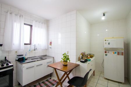 Apartamento à venda com 68m², 2 quartos e 1 vaga Apartamento à venda com 68m², 2 quartos e 1 vagaCozinha