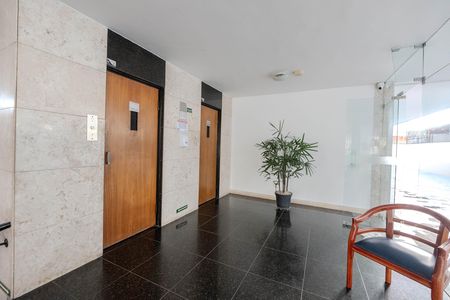Apartamento à venda com 61m², 3 quartos e 1 vaga Apartamento à venda com 61m², 3 quartos e 1 vagaHall de entrada