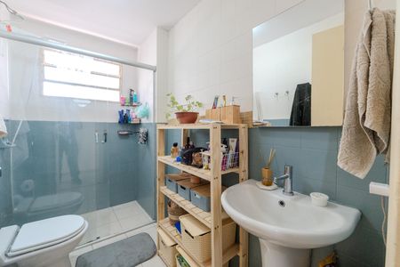 Apartamento à venda com 61m², 3 quartos e 1 vaga Apartamento à venda com 61m², 3 quartos e 1 vagaBanheiro
