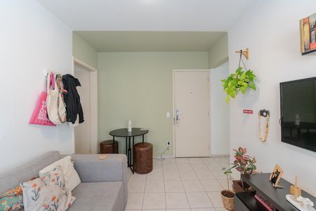 Sala de apartamento à venda com 3 quartos, 61m² em Bela Vista, São Paulo