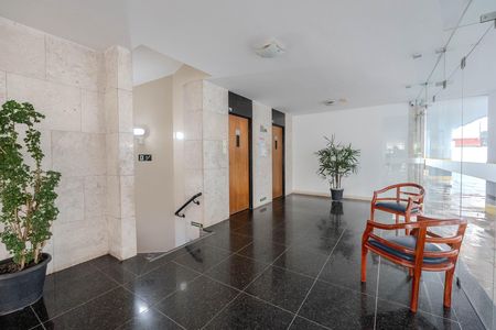 Apartamento à venda com 61m², 3 quartos e 1 vaga Apartamento à venda com 61m², 3 quartos e 1 vagaHall de entrada