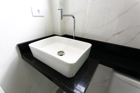Apartamento à venda com 54m², 2 quartos e sem vagaBanheiro