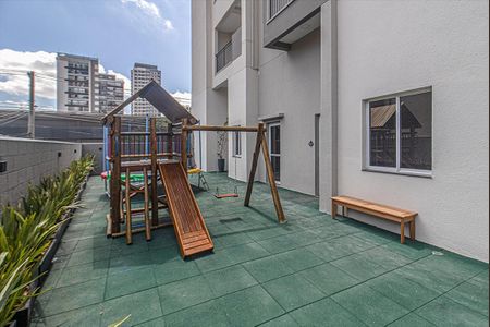 Apartamento para alugar com 34m², 2 quartos e sem vaga Apartamento para alugar com 34m², 2 quartos e sem vagaplay ground_2