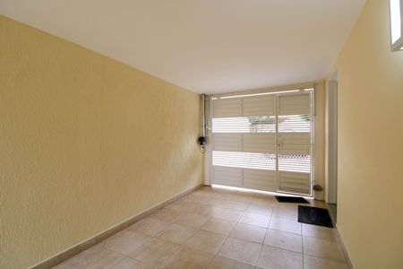Casa à venda com 285m², 3 quartos e 2 vagas Casa à venda com 285m², 3 quartos e 2 vagasGaragem