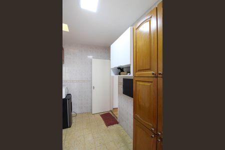 Casa à venda com 285m², 3 quartos e 2 vagas Casa à venda com 285m², 3 quartos e 2 vagasCozinha 2