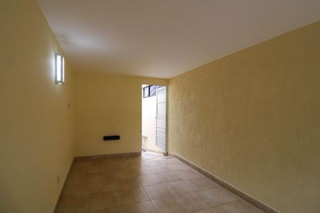 Casa à venda com 285m², 3 quartos e 2 vagas Casa à venda com 285m², 3 quartos e 2 vagasGaragem