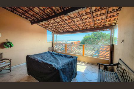 Casa para alugar com 230m², 3 quartos e 2 vagas Casa para alugar com 230m², 3 quartos e 2 vagasTerraço