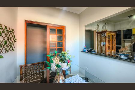 Casa para alugar com 230m², 3 quartos e 2 vagas Casa para alugar com 230m², 3 quartos e 2 vagasCopa