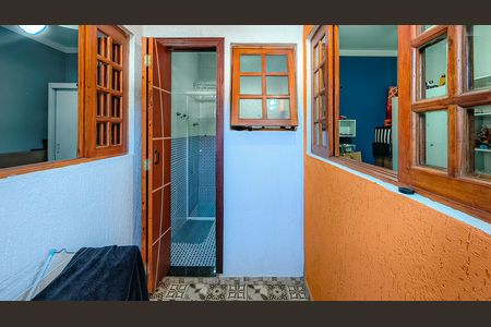 Casa para alugar com 230m², 3 quartos e 2 vagas Casa para alugar com 230m², 3 quartos e 2 vagasBanheiro