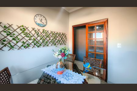 Copa de casa para alugar com 3 quartos, 230m² em Jardim Presidente, São Paulo