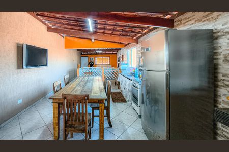 Casa para alugar com 230m², 3 quartos e 2 vagas Casa para alugar com 230m², 3 quartos e 2 vagasTerraço