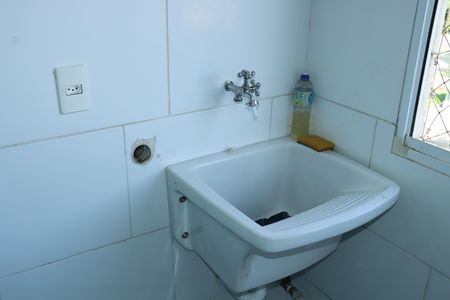 Apartamento para alugar com 2 quartos, 43m² em Jardim Isis, Cotia