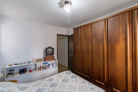 Casa à venda com 104m², 2 quartos e 2 vagas Casa à venda com 104m², 2 quartos e 2 vagasQuarto 2