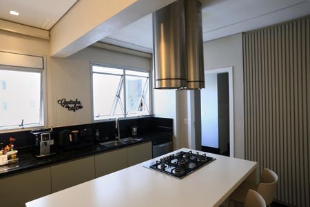 Apartamento à venda com 380m², 5 quartos e 6 vagas Apartamento à venda com 380m², 5 quartos e 6 vagasCozinha