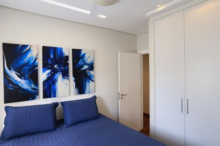 Apartamento à venda com 380m², 5 quartos e 6 vagas Apartamento à venda com 380m², 5 quartos e 6 vagasSuíte
