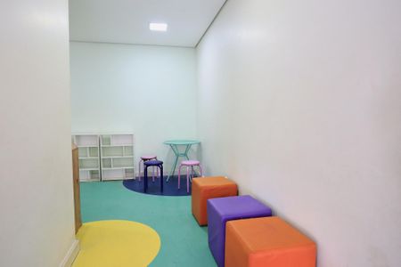 Apartamento à venda com 380m², 5 quartos e 6 vagas Apartamento à venda com 380m², 5 quartos e 6 vagasBrinquedoteca