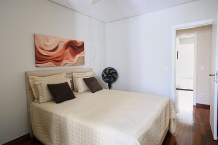 Apartamento à venda com 380m², 5 quartos e 6 vagas Apartamento à venda com 380m², 5 quartos e 6 vagasSuíte 1