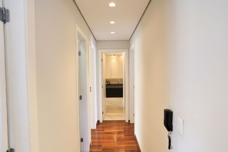 Apartamento à venda com 380m², 5 quartos e 6 vagas Apartamento à venda com 380m², 5 quartos e 6 vagasCorredor