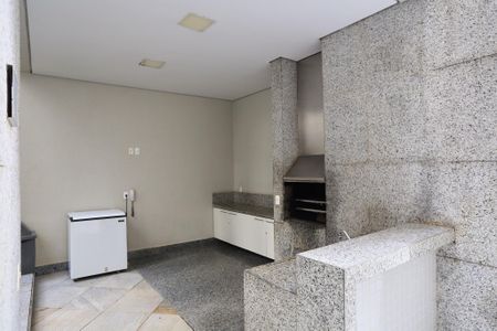Apartamento à venda com 380m², 5 quartos e 6 vagas Apartamento à venda com 380m², 5 quartos e 6 vagasÁrea comum - Churrasqueira