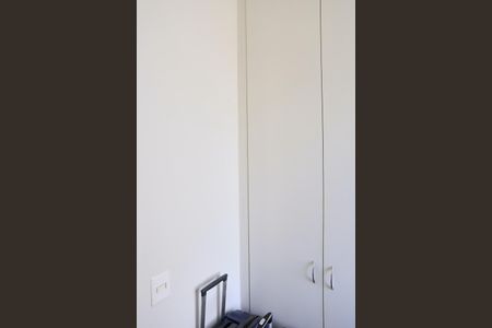 Apartamento à venda com 380m², 5 quartos e 6 vagas Apartamento à venda com 380m², 5 quartos e 6 vagasQuarto de Serviço