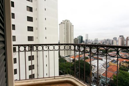 Apartamento à venda com 156m², 3 quartos e 3 vagasVarnada da Suíte 2