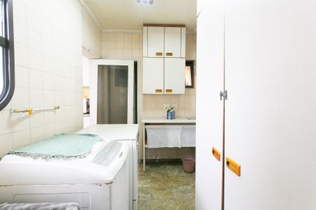 Apartamento à venda com 156m², 3 quartos e 3 vagasÁrea da Serviço