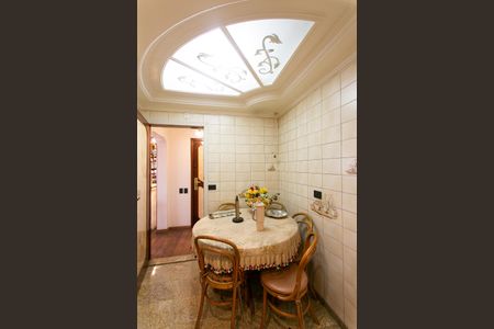 Apartamento à venda com 156m², 3 quartos e 3 vagasCozinha