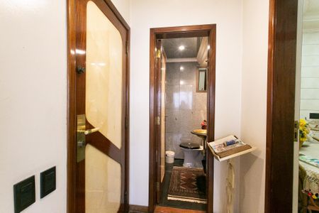 Apartamento à venda com 156m², 3 quartos e 3 vagasHall social