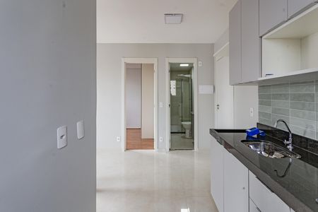 Apartamento à venda com 36m², 2 quartos e sem vaga Apartamento à venda com 36m², 2 quartos e sem vagaCozinha e Área de Serviço
