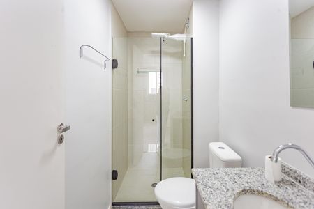 Apartamento à venda com 36m², 2 quartos e sem vaga Apartamento à venda com 36m², 2 quartos e sem vagaBanheiro