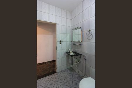 Banheiro de casa para alugar com 1 quarto, 48m² em Jardim Cumbica, Guarulhos