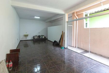 Casa para alugar com 48m², 1 quarto e sem vagaÁrea de Serviço