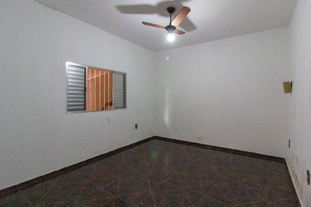 Casa para alugar com 48m², 1 quarto e sem vagaQuarto 